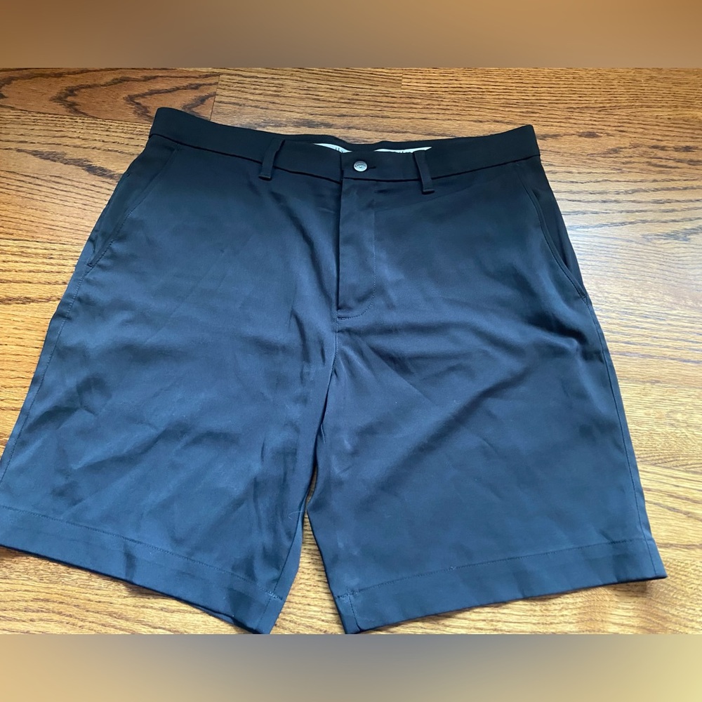 Black Callaway golf shorts, Men’s 34